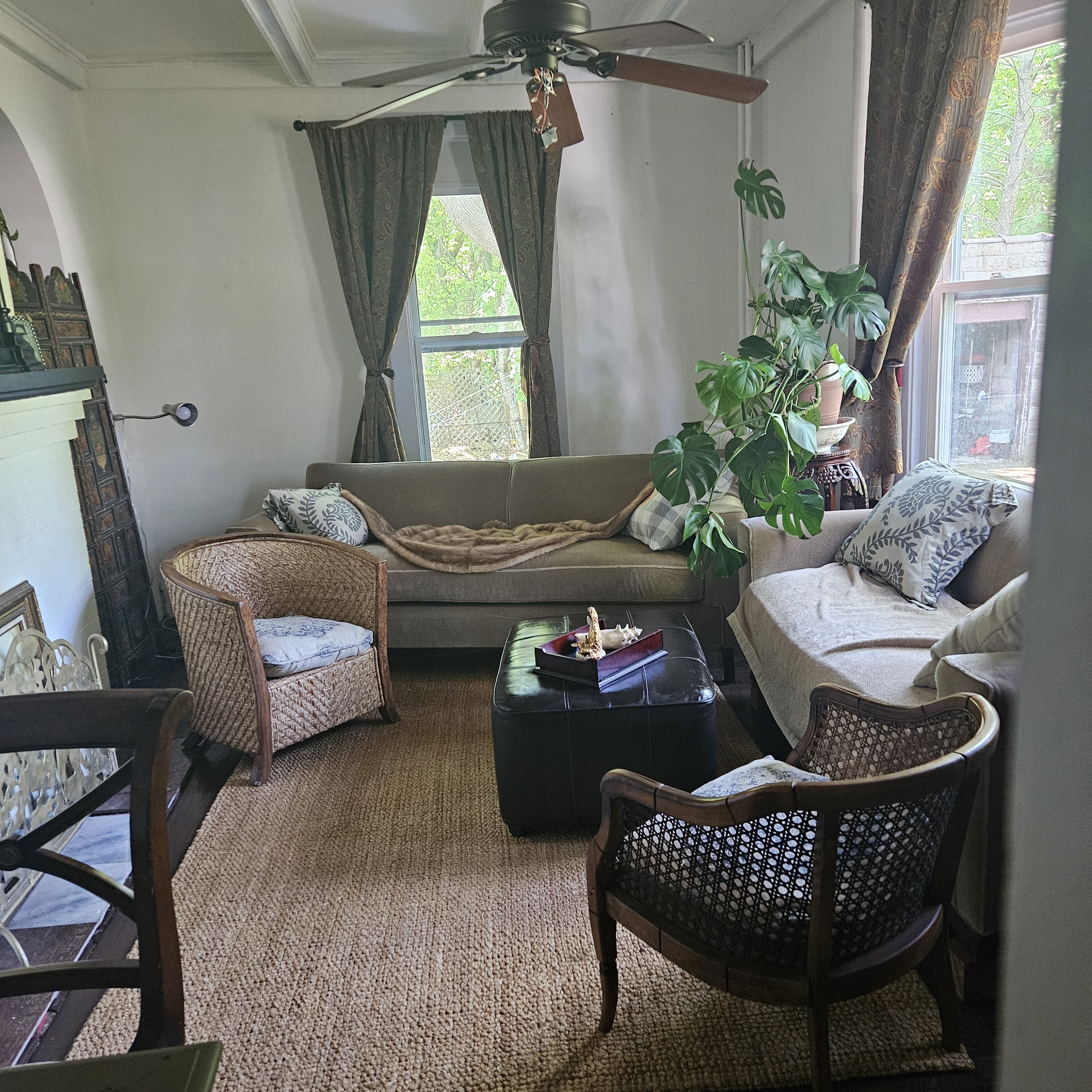 Newly Renovated Home - Photo 4