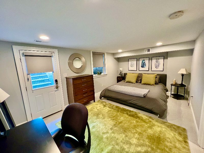 Recently Remodeled English Basement - Short walk Medstar WHC, NRH, Children's and VA - Photo 7