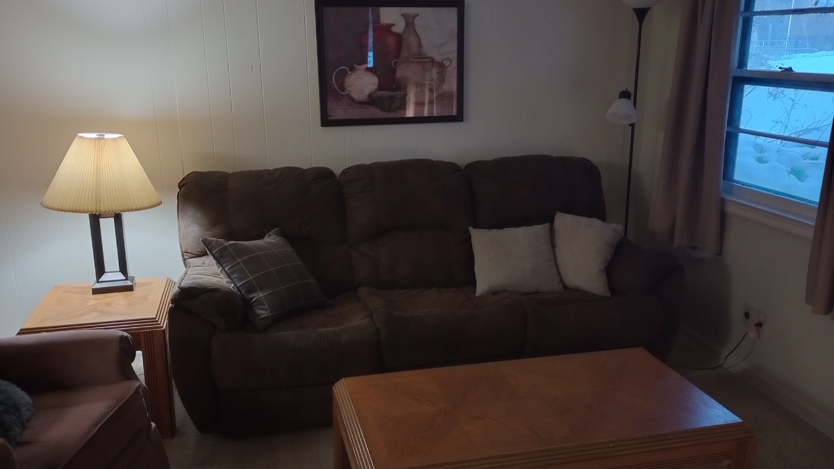 1 bedroom, fully furnished, all utilities paid, Wi-Fi with a ROKU and Netflix included for tv. - Photo 4