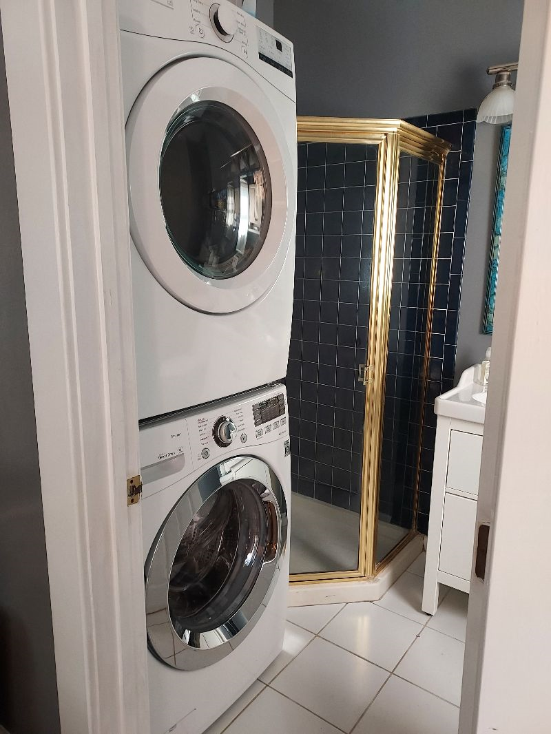 Sunny, spacious, studio apartment in 16th Street Heights (NW DC), parking included - Photo 10