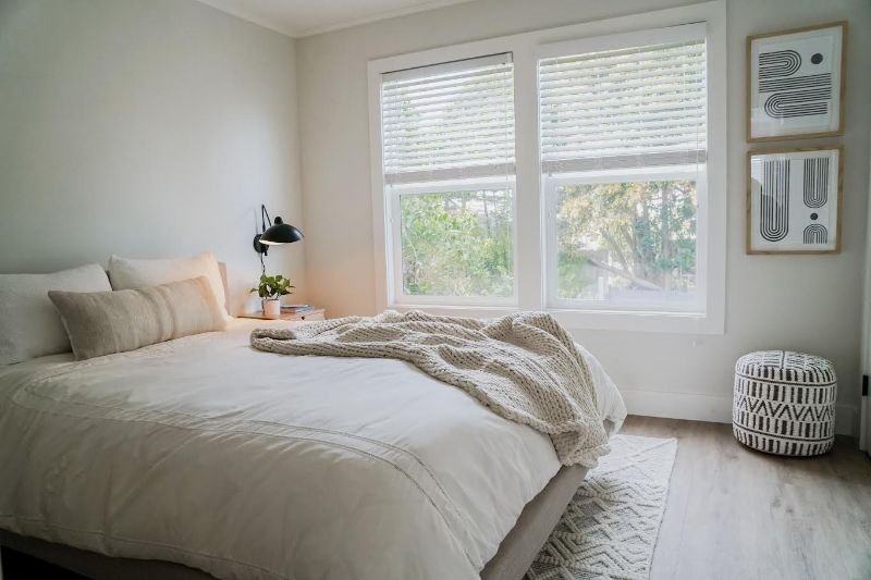 Monterey Manor - Photo 3