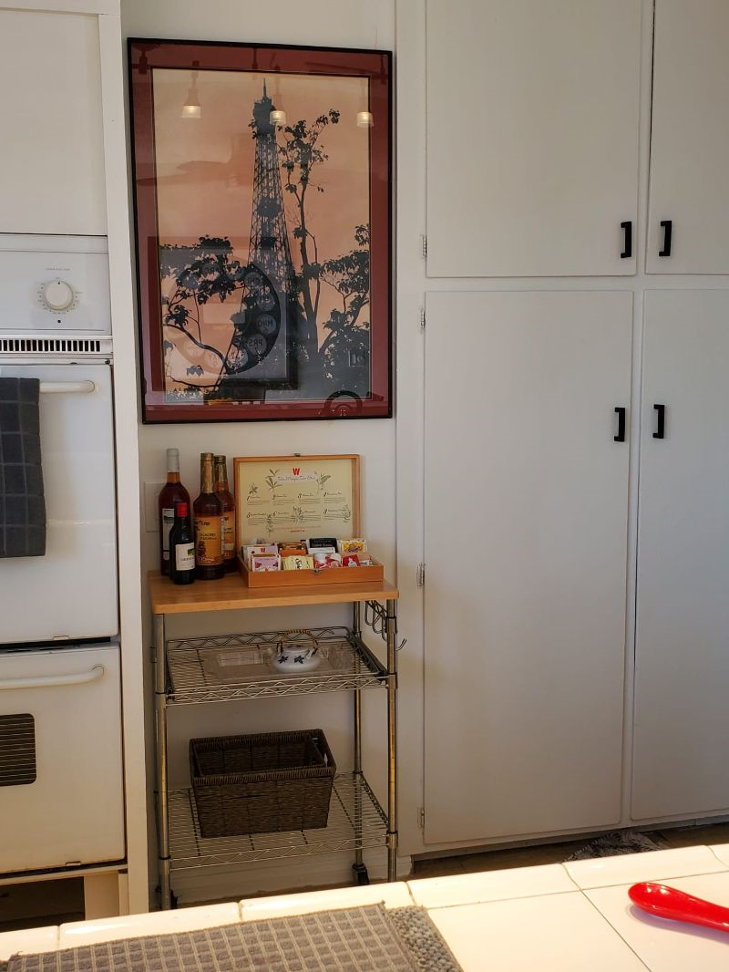 2 Bedroom. 2 Bath. 1 mile from Cedars Sinai... - Photo 2