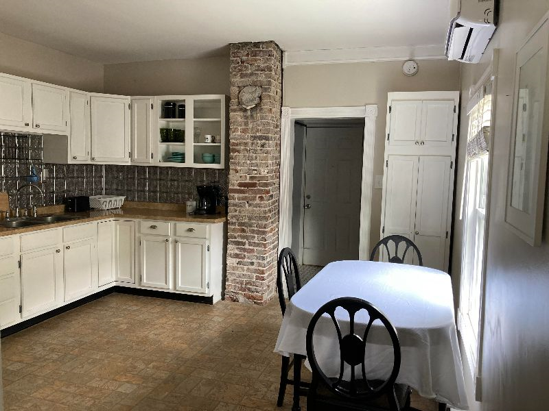 Historic Shotgun House - Photo 12
