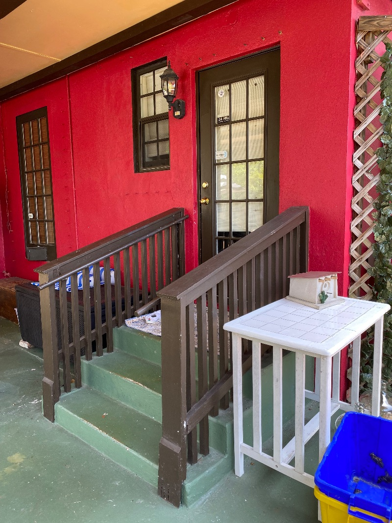 Little Red House on Corner - Photo 11