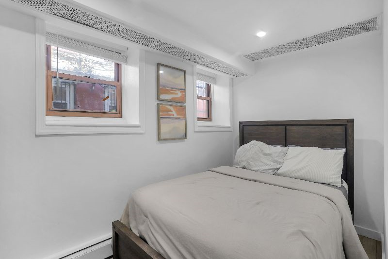 Modern 2 BR Brooklyn Apt Walking Distance to Hospitals w/ W/D - Photo 9