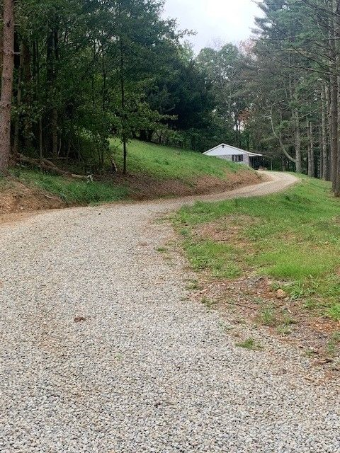 Bella Cottage on private 80-acre estate - Photo 6