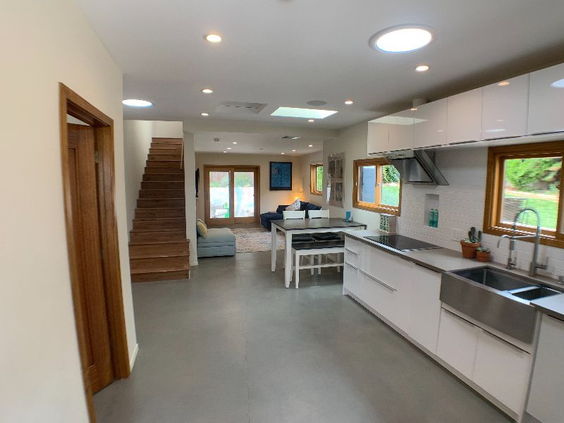 Prime Mid City Location - Photo 1