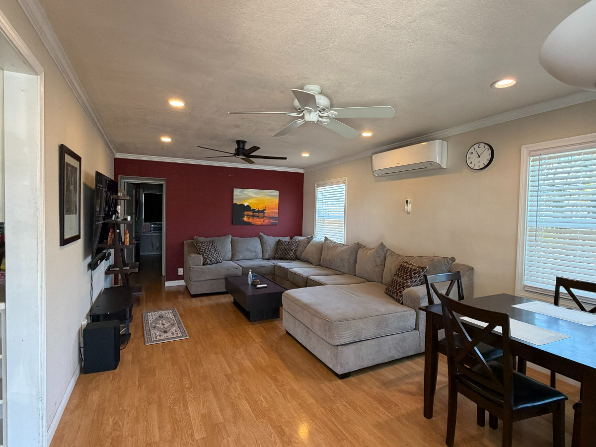 Canyon View Retreat Spacious 2BR Covered Deck - Photo 4