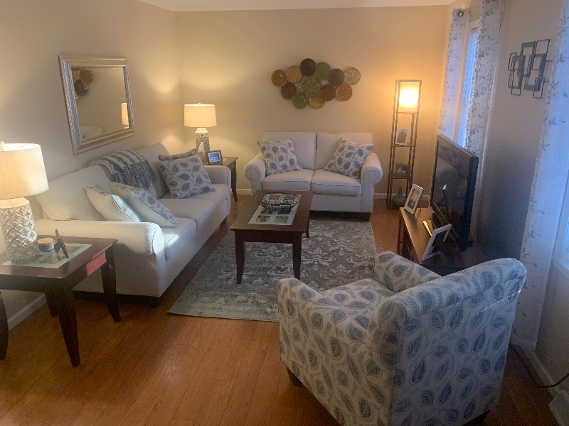 Quiet House Share Conveniently Located - Photo 4