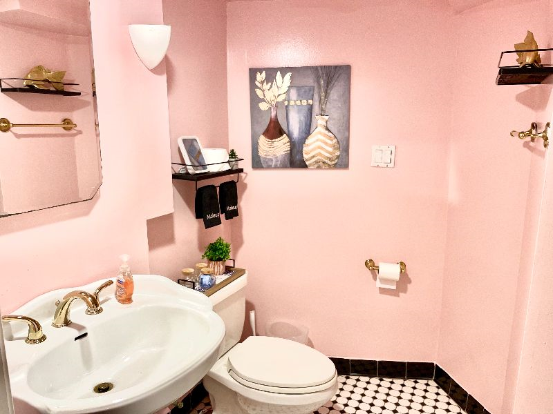 Gorgeous Basement Apartment Walkable to Children's National/WHC/Howard Hospital - Photo 6
