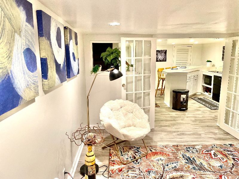Gorgeous Basement Apartment Walkable to Children's National/WHC/Howard Hospital - Photo 5