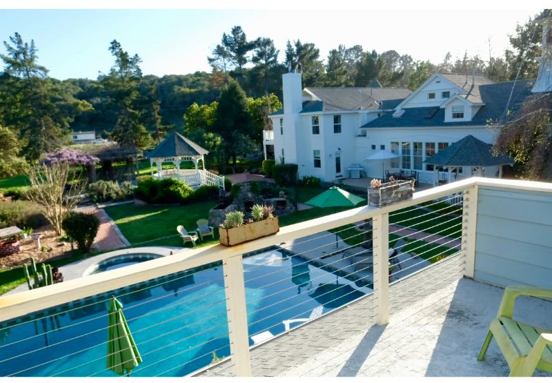 Beautiful Barn, Close To Hospitals, Quiet setting, Pets allowed