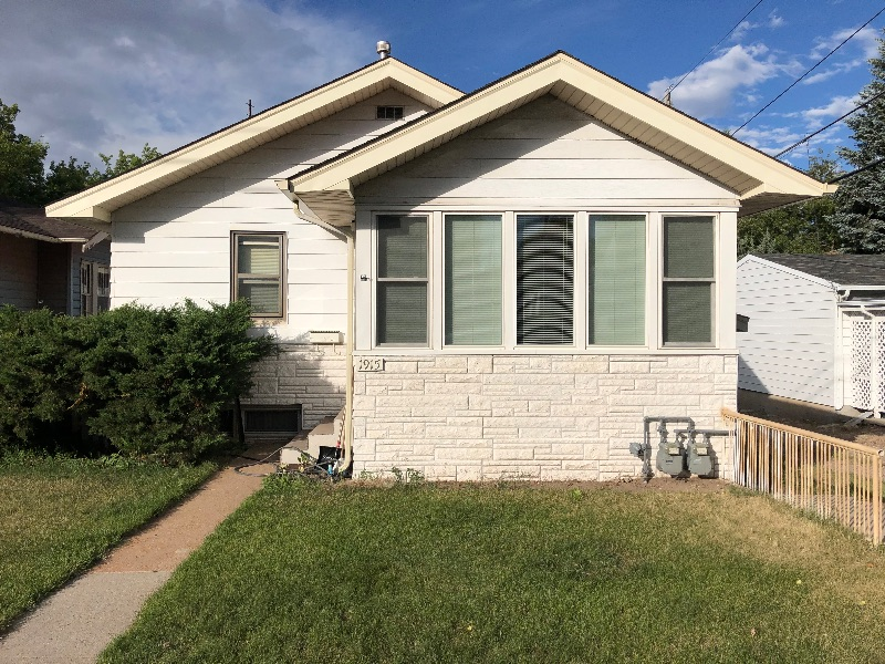 1 Bedroom 1 Bath Apartment Great Location - Photo 2