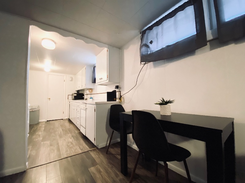 1 Bedroom 1 Bath Apartment  Great Location - Photo 10