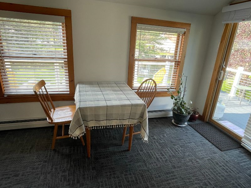 Cute, fully outfitted  easy to clean 'Chalet' - Photo 7