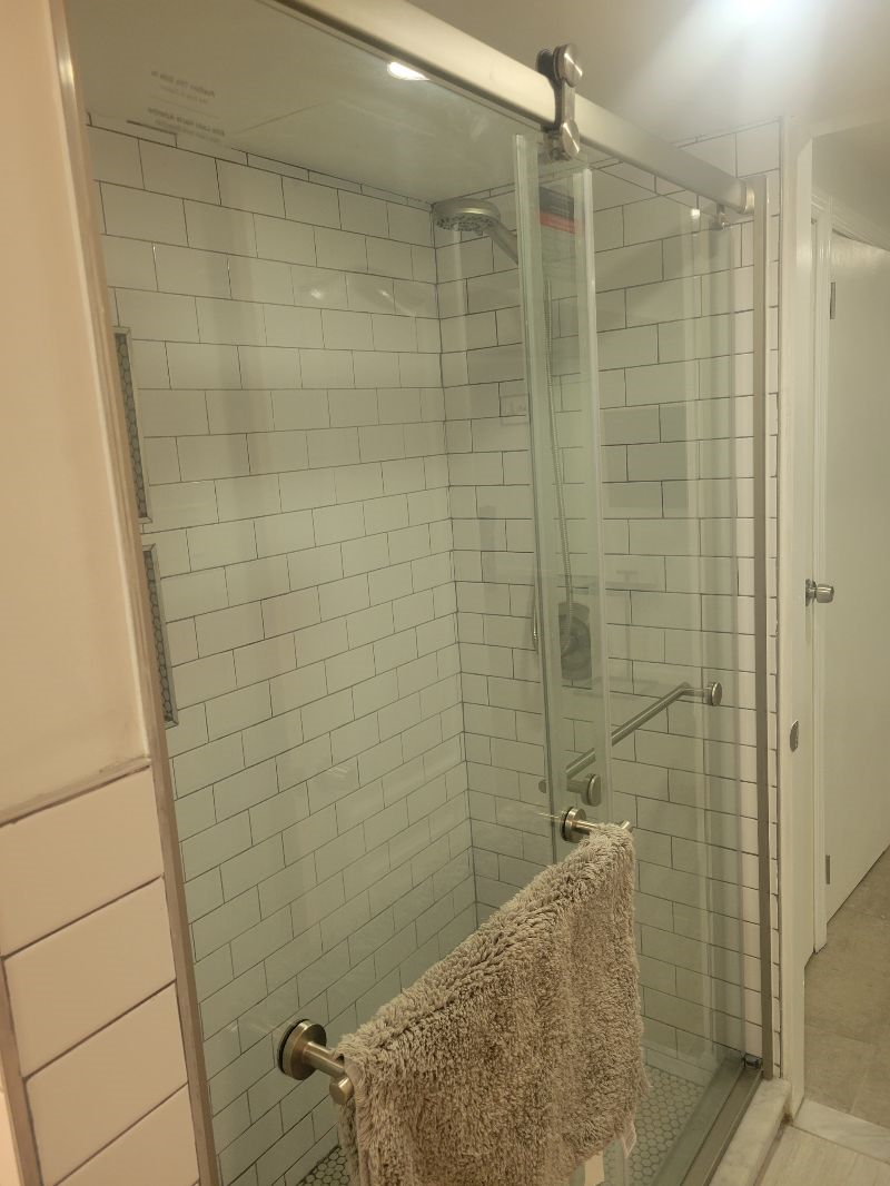Spacious-Private Bronx Oasis - Photo 9