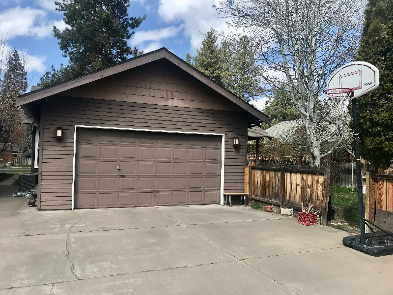 Three bedroom furnished house on the west side of Bend - Photo 3