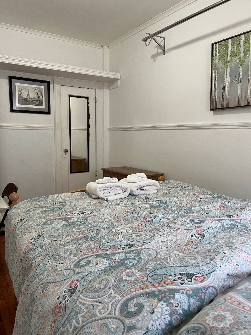 Cozy Apartment Near Bronx Hospitals - Photo 2