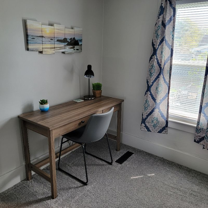 SAFE, QUIET, 1BR APARTMENT 12MIN FROM LOCAL HOSPITALS - Photo 4