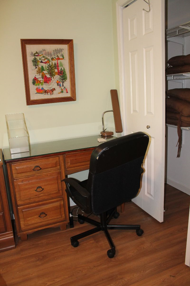 Room in Townhouse - Photo 4