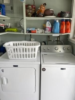 Quaint One Bedroom One Bath-Walk to Nokomis Beach - Photo 8