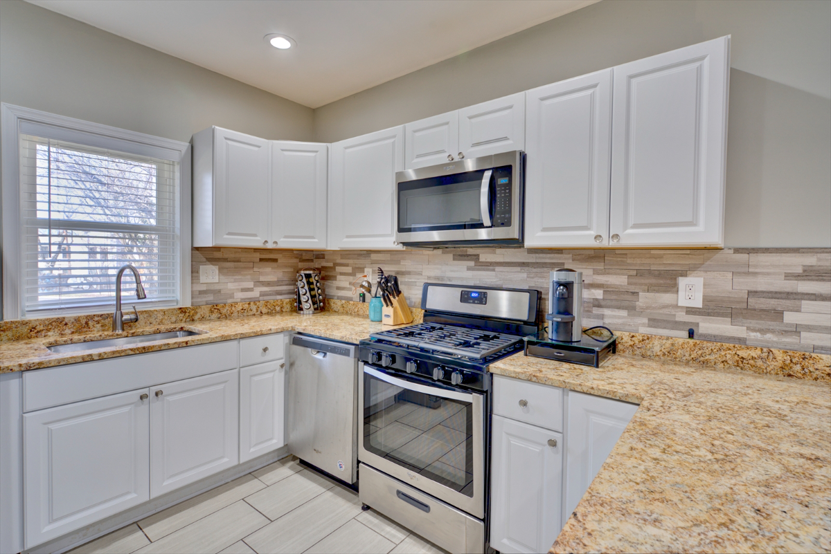 Washington DC - NW ( Single Family Home LL - 2BR /1BA) - Photo 5