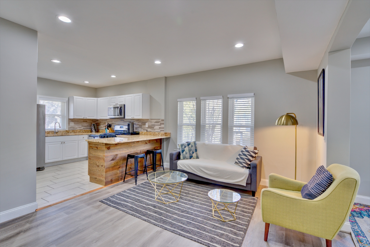 Washington DC - NW  ( Single Family Home LL - 2BR /1BA) - Photo 6