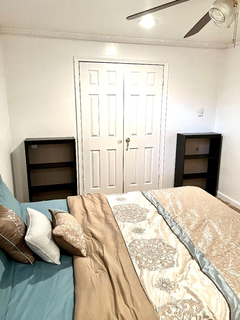 Spacious Basement/Studio Available with Room, Kitchenette, Sitting Area, and Whole Bath - Photo 4