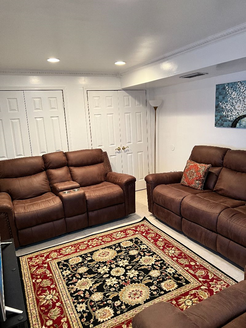 Spacious Basement/Studio  Available with Room, Kitchenette, Sitting Area, and Whole Bath - Photo 9