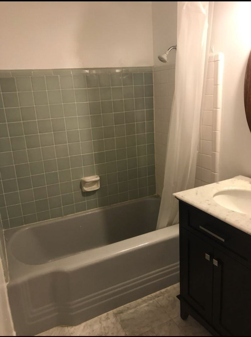 Beautiful Private King Bed, Unattached Stand Alone Unit- comfortable quiet studio style one bedroom with separate kitchenette space,... - Photo 6
