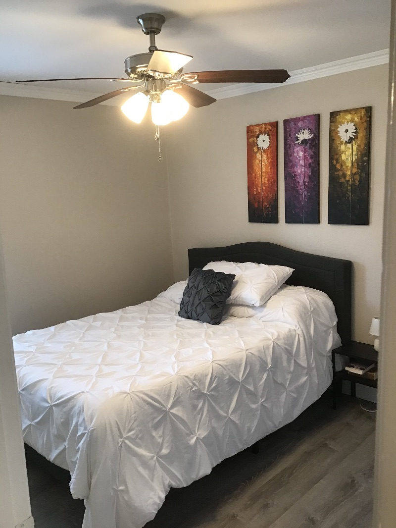 The Aggie House - Photo 12