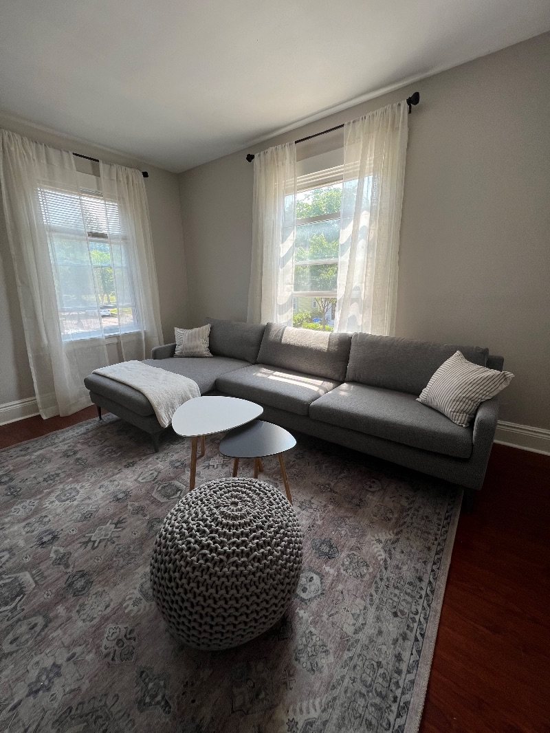 Private 1BR Near Strong Hospital - Apt 1 - Photo 2