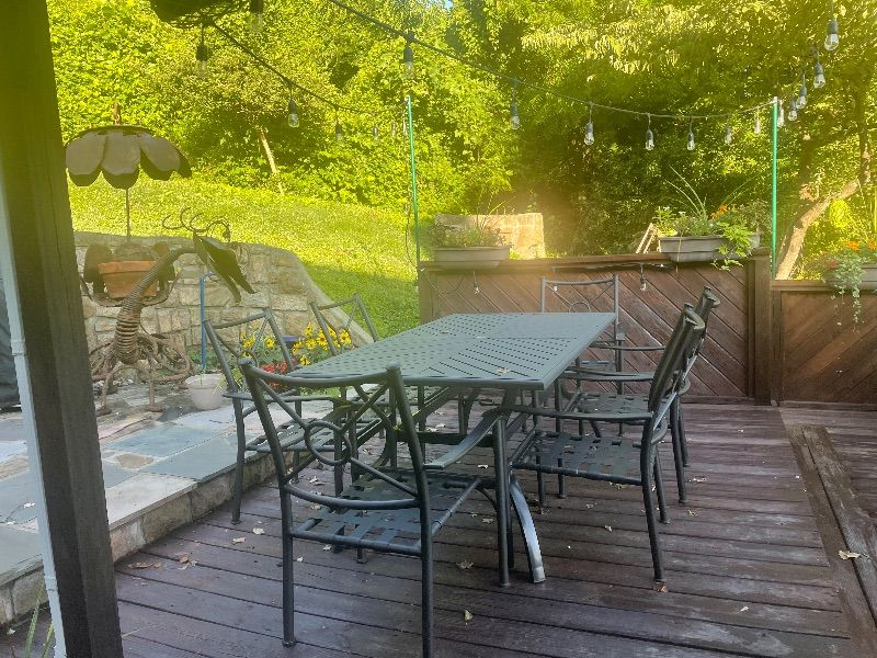 South Hills Great Location ! Safe convenient to everything all hospitals close - Photo 9