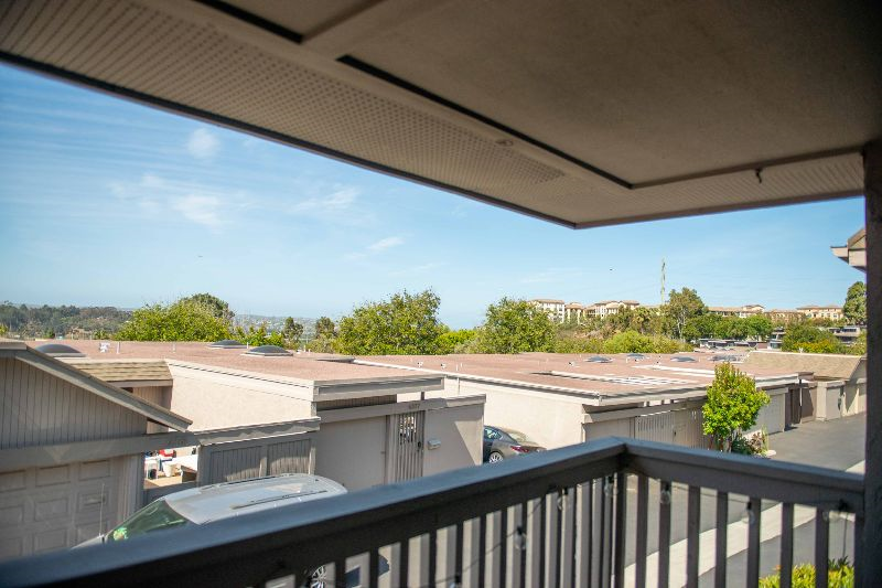 Welcoming Townhome with Amenities in Central San Diego - Photo 6