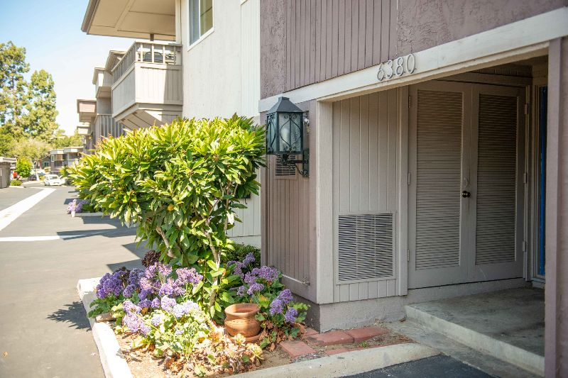 Welcoming Townhome with Amenities in Central San Diego - Photo 4