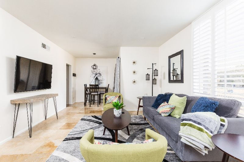 Lovely 1 Bedroom Condo For Travelling Professional