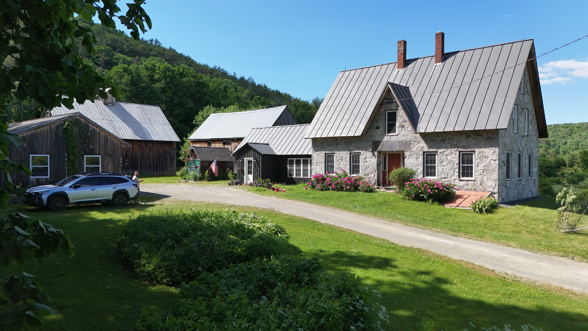 Stone House Orchards by Dartmouth Hitchcock Medical Center - Photo 4