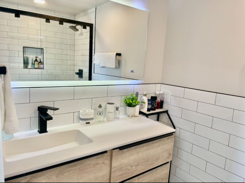 Centrally located Apartment with plenty sunlight - Photo 5