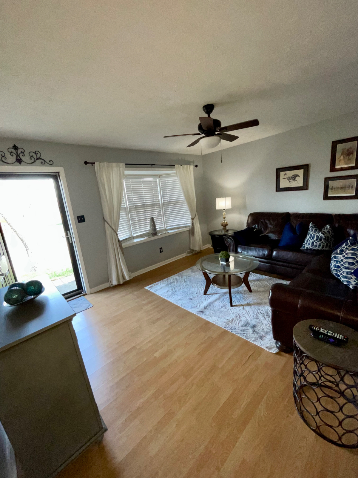Quiet Home on cul-de-sac Near Hospitals - Photo 3