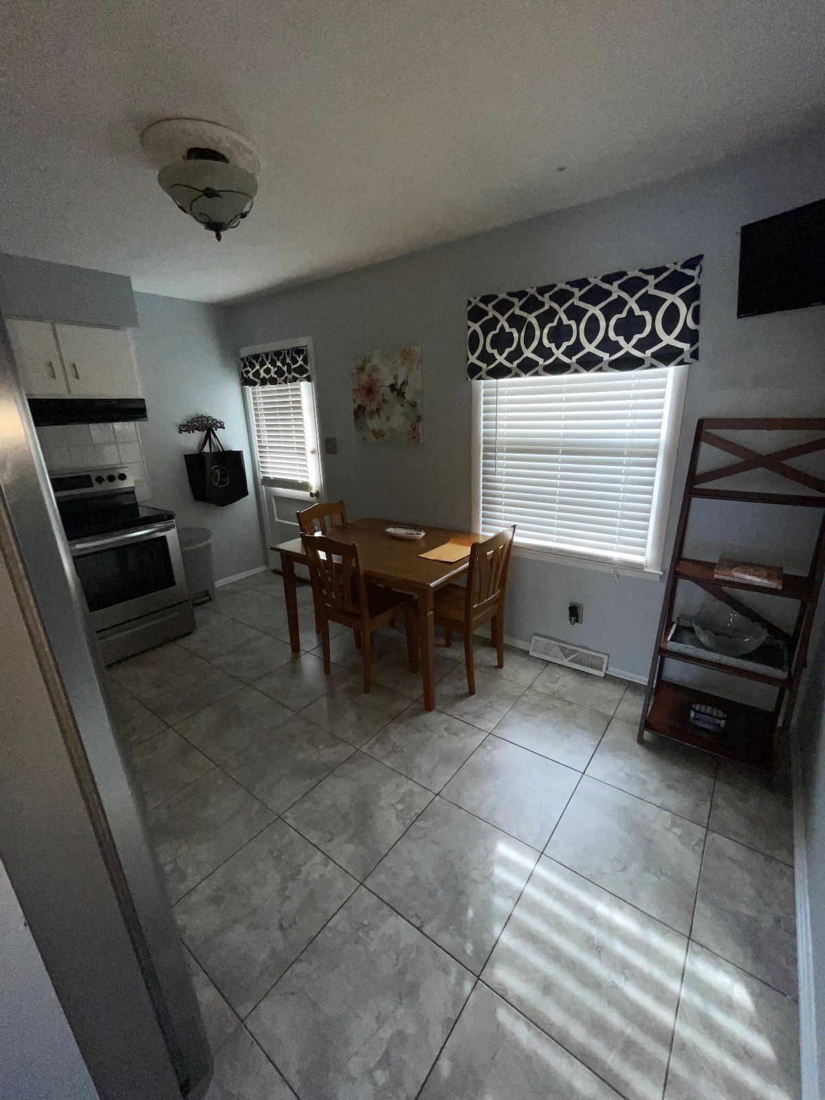 Quiet Home on cul-de-sac Near Hospitals - Photo 5