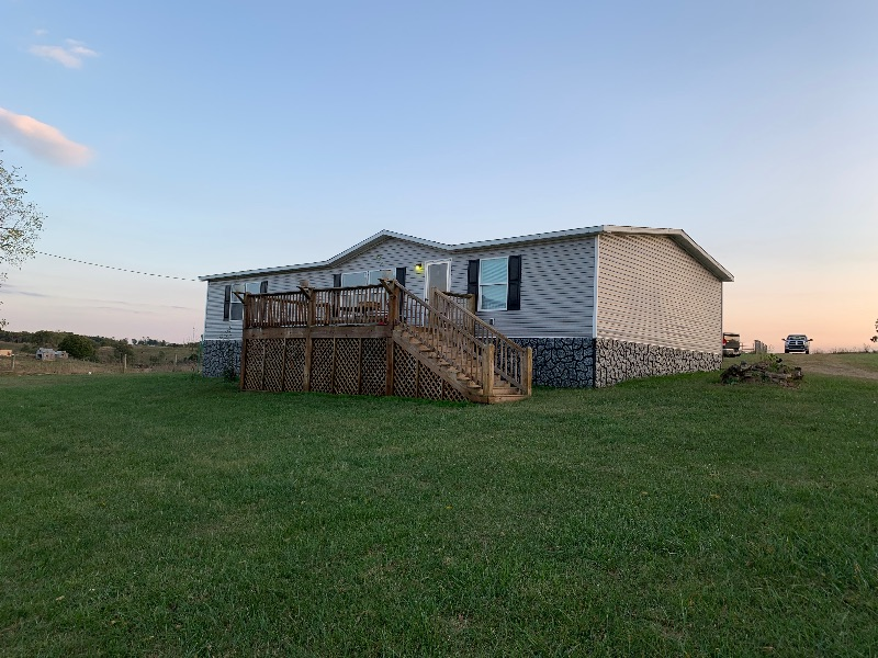 Fully Furnished Home, 5 minutes from Greenbrier Valley Medical Center, All Utilities plus Internet, - Photo 1