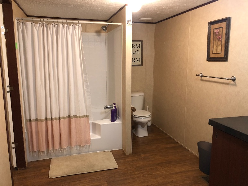 Fully Furnished Home, 5 minutes from Greenbrier Valley Medical Center, All Utilities plus Internet,  - Photo 9