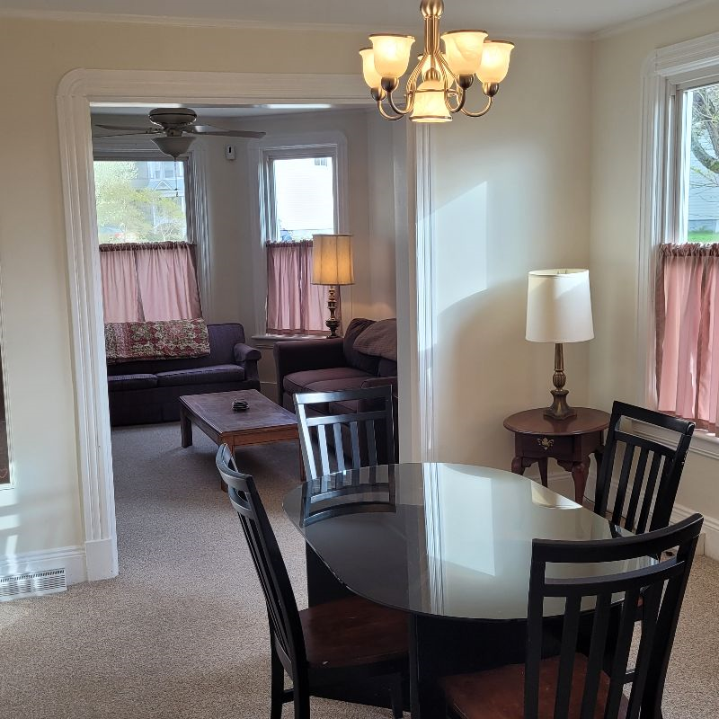 Clean, comfortable updated flat near hospitals and colleges - Photo 1