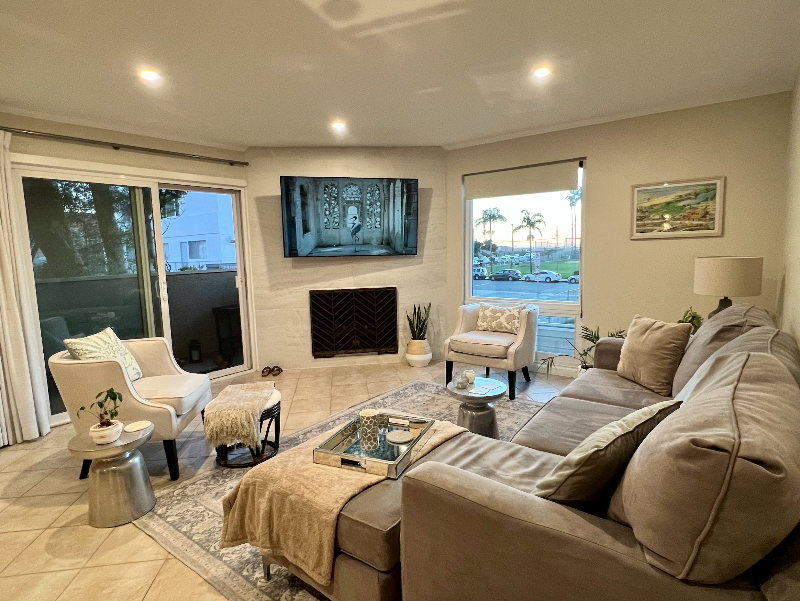 Serene Beach Condo with Sunset Views - Photo 2