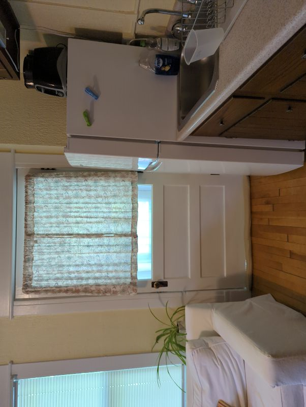Fully Furnished 1 bedroom 1.4miles from Hospital - Photo 10