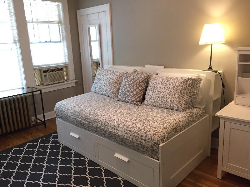 Midtown Studio near Universities and Hosptials