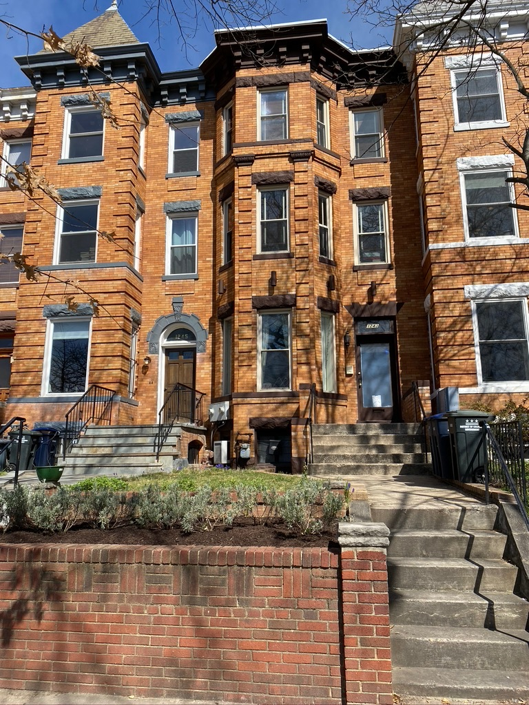 English Basement Apartment In Columbia Heights Brownstone | Furnished ...