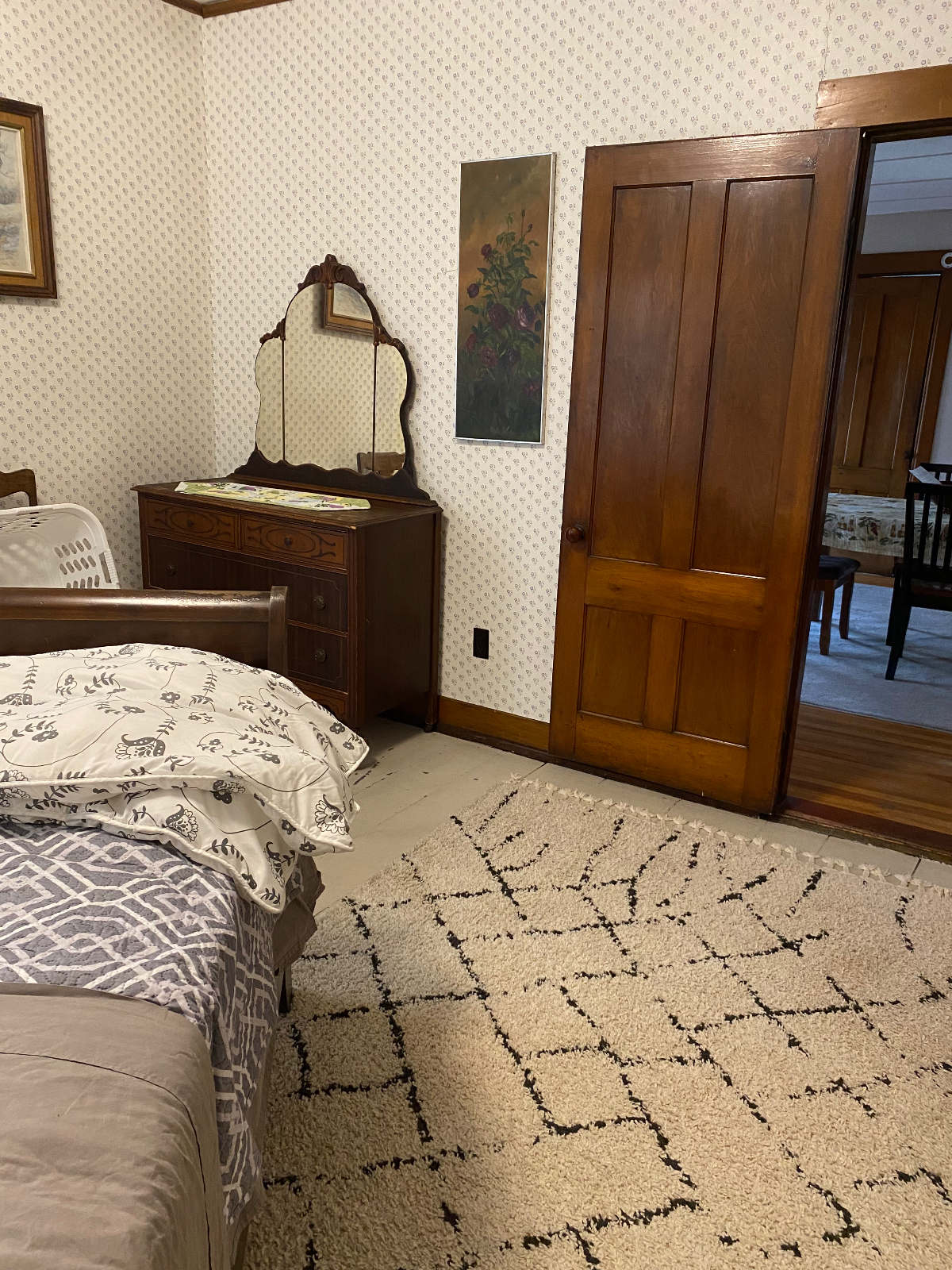 More than 8 facilities within driving distance AND a short walk to town. Large 2nd floor 2 BR Victor - Photo 12