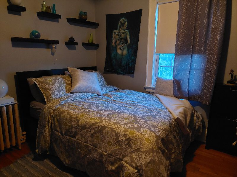 Nice, Quite, Private and Centrally located to many medical centers/ hospitals - Photo 2