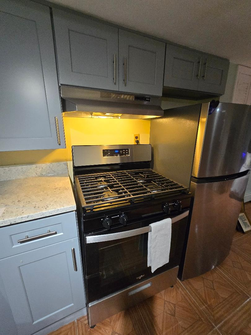 Nice, Quite, Private and Centrally located to many medical centers/ hospitals - Photo 8